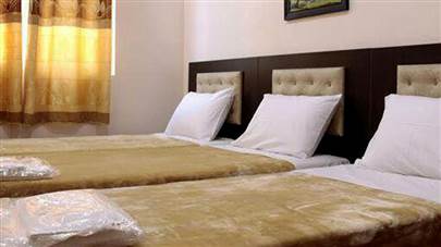 اتاق سه تخته هتل آپارتمان سما 2 قشم اتاق سه تخته هتل آپارتمان سما 2 قشم